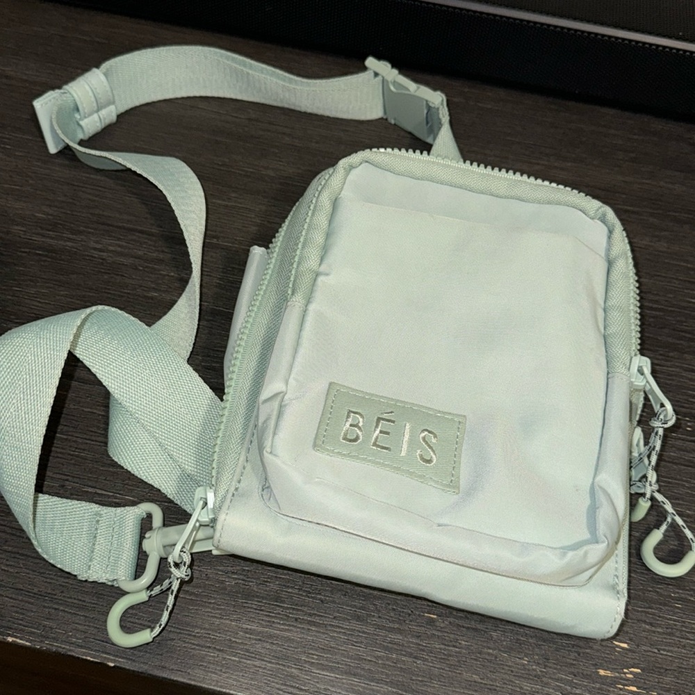 BEIS The Sport Sling in Slate - Like New - PRICE IS FIRM